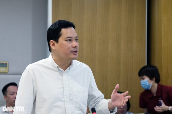 Bộ TTTT: Không có chuyện phong sát nghệ sĩ vi phạm pháp luật ở Việt Nam - 1