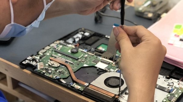 Thay Quạt Laptop Dell Inspiron 3568