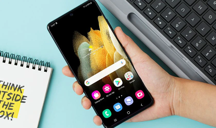 Cách sửa điện thoại Samsung S21 Ultra bị sọc màn hình