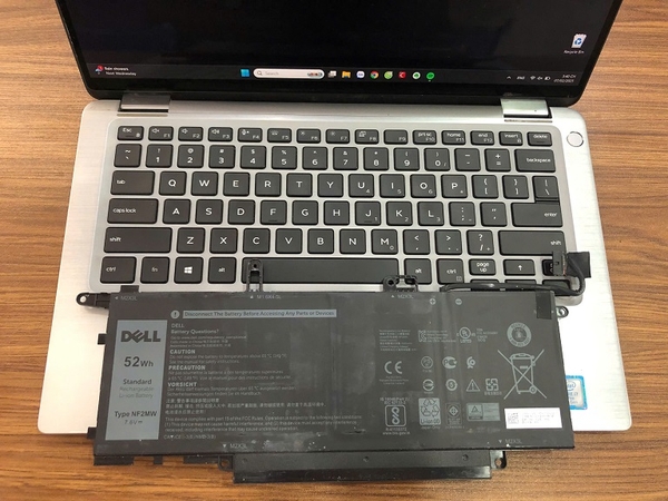 Thay Pin Laptop Dell Latitude 7400 2in1