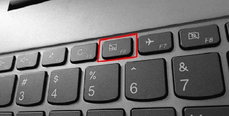 Nguyên nhân và cách khắc phục chuột cảm ứng laptop bị đơ