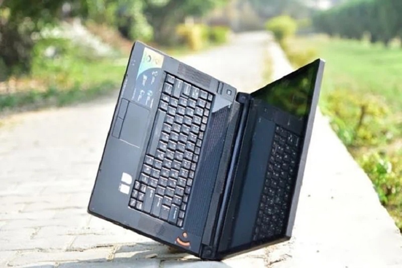 Sửa lỗi chảy mực màn hình laptop đơn giản