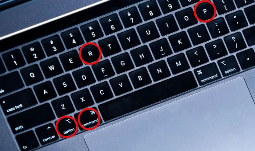 Nguyên nhân, cách khắc phục màn hình MacBook bị sọc