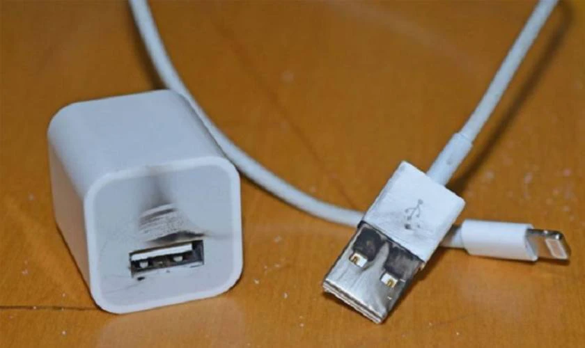 iPhone 15 sạc không vào pin: Nguyên nhân và cách khắc phục hiệu quả